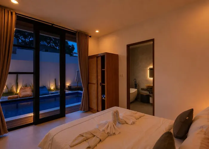 - 4br Coastal Luxury In Pecatu *