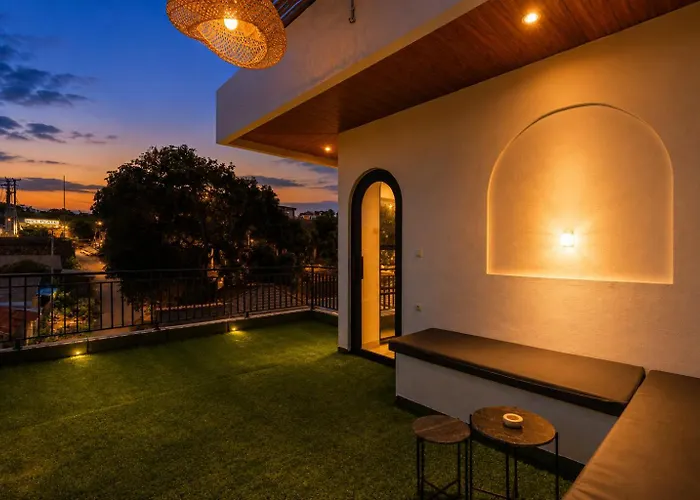 Villa - 4br Coastal Luxury In Pecatu