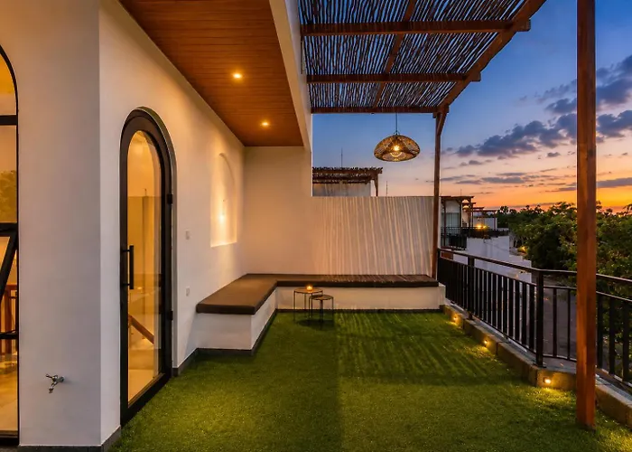 - 4br Coastal Luxury In Pecatu